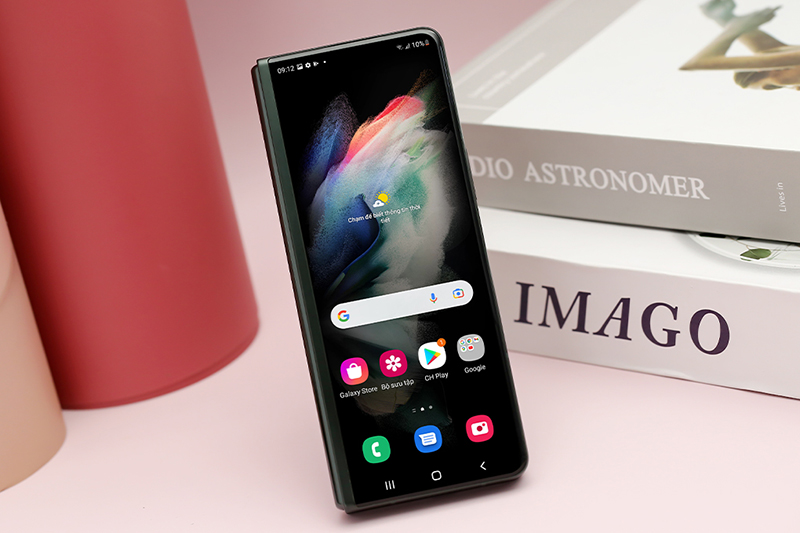 Điện thoại Samsung Galaxy Z Fold3 5G 256GB sang trọng v&agrave; hiện đại